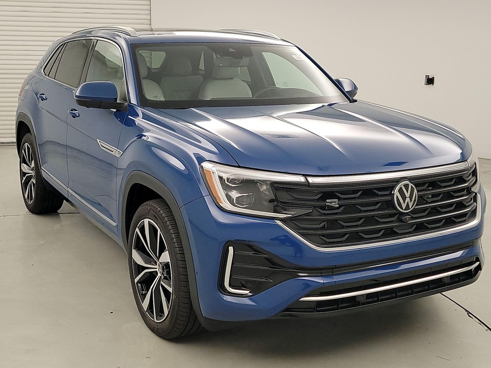 volkswagen atlas cross sport 2026 1V2FC2CA6TC201369 image volkswagen atlas cross sport 2026 1V2FC2CA6TC201369 image